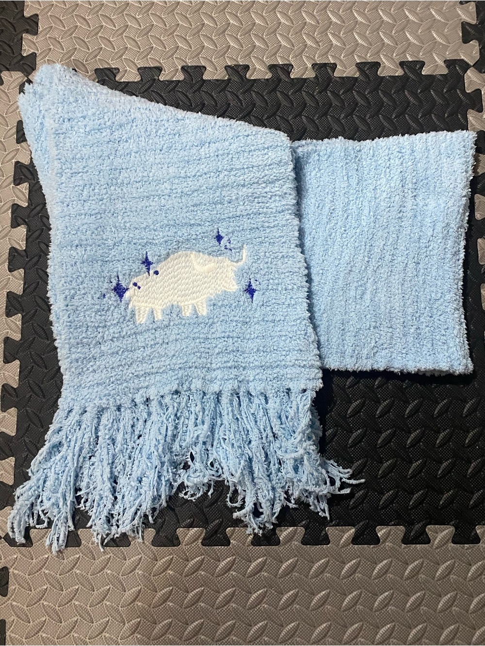 Jeffree Star Scarf